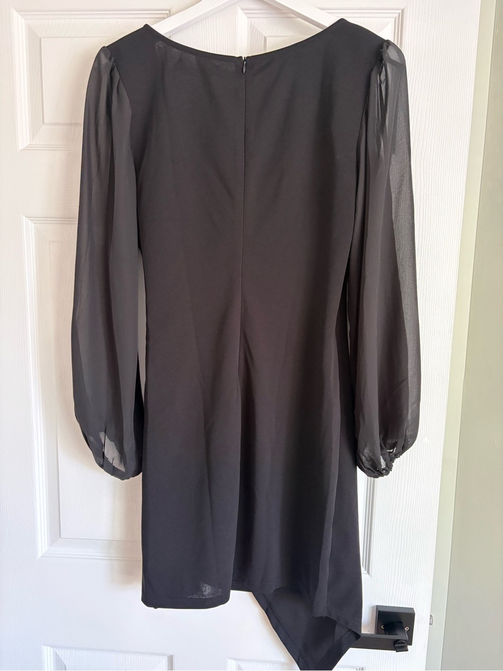 ZESICA Black Asymmetrical Long-Sleeve Dress - Picture 2 of 4